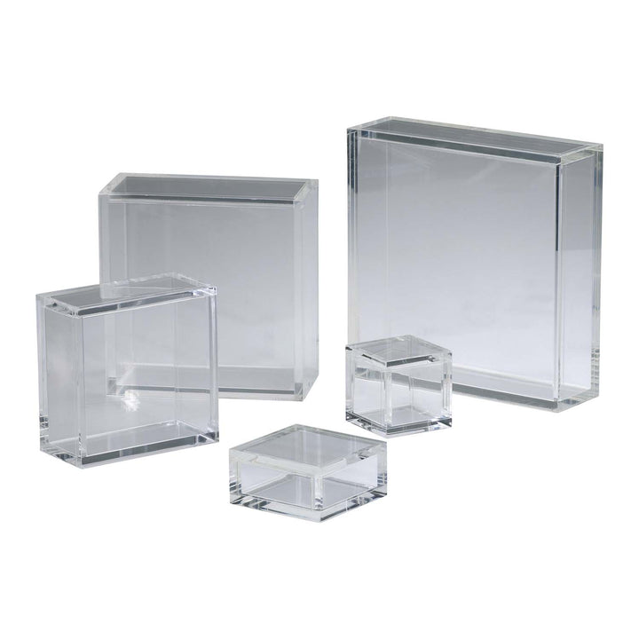 Acrylic Pedestal Pedestal