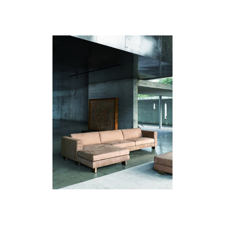 Bordo V Sectional