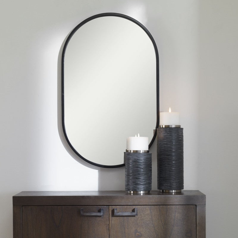 Varina - Minimalist Oval Mirror - Black