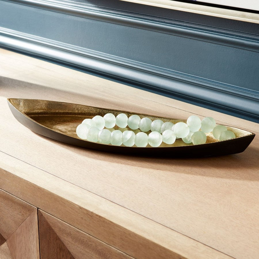 Tray