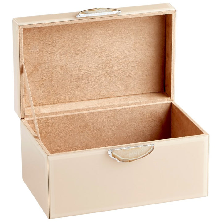 Container