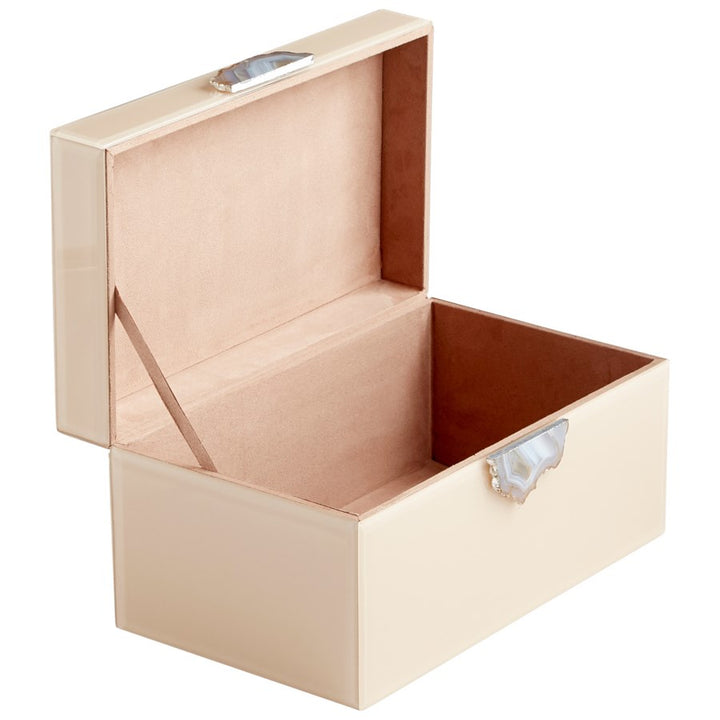 Container