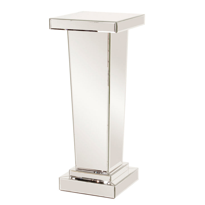 Carina Pedestal