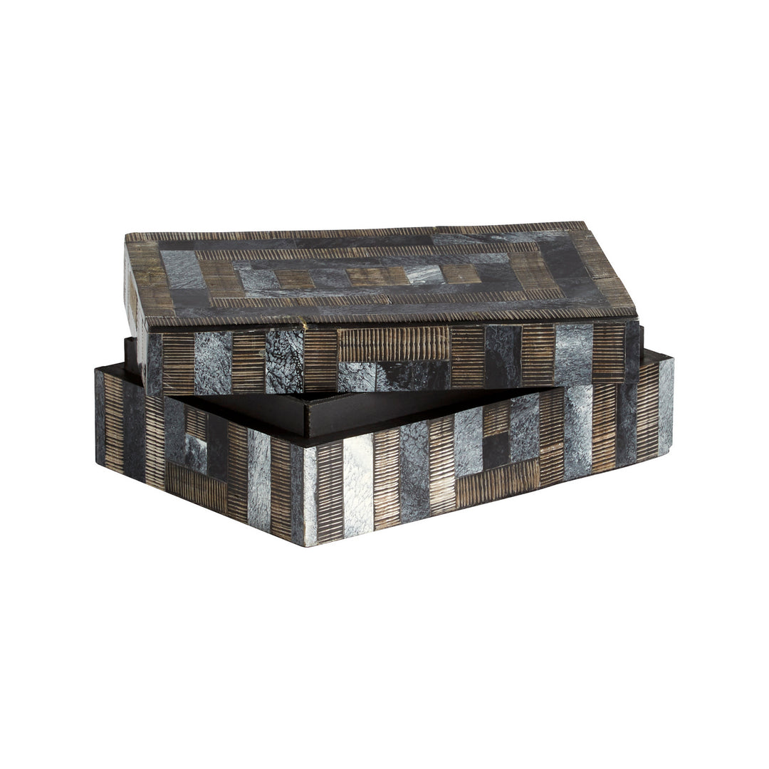 Container