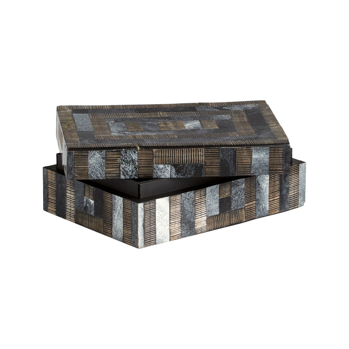Container