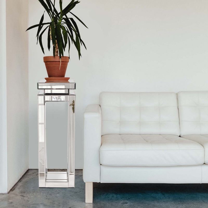 Pedestal Table