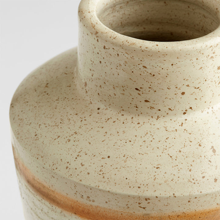 Kota Vase