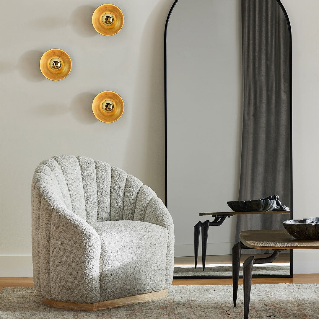 Daria Chair