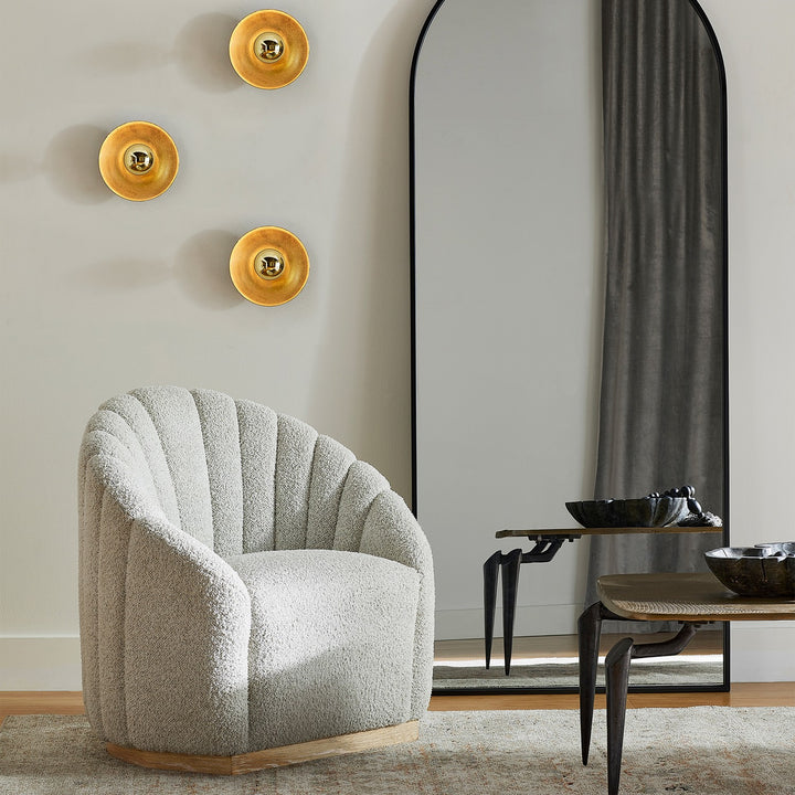 Daria Chair