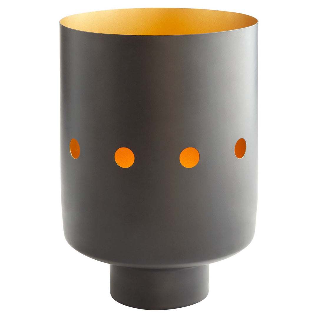 Naktis Vase
