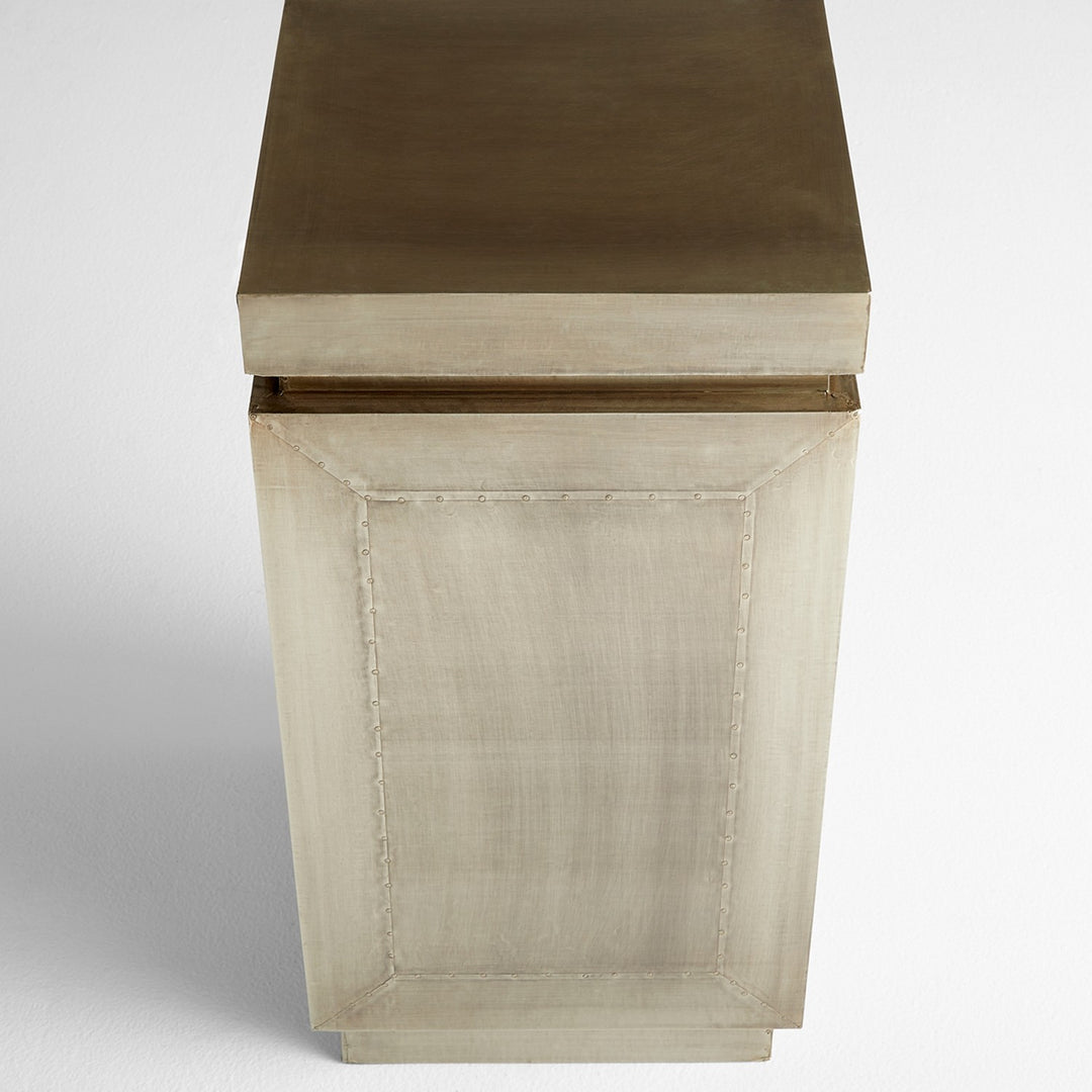 Pedestal