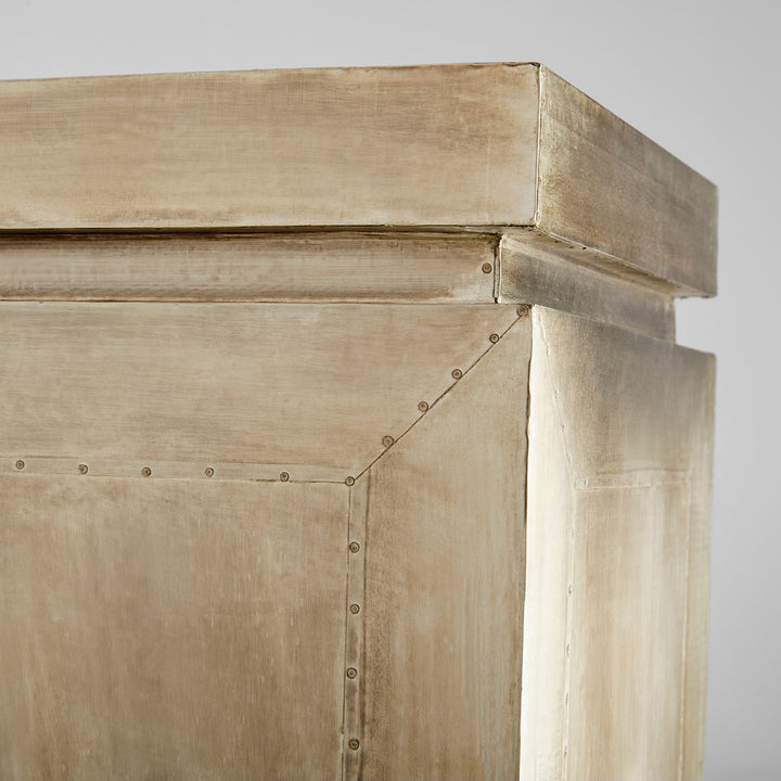 Pedestal