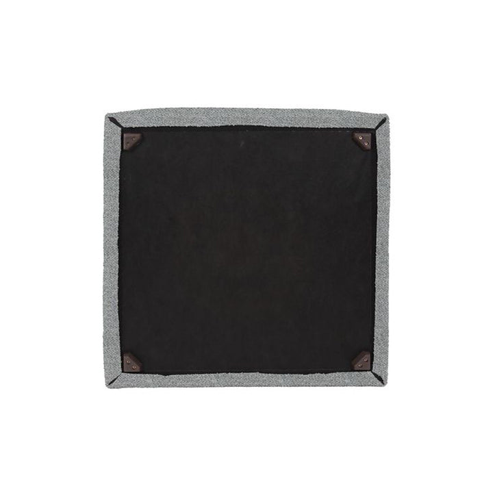 The Panama Universal Ottoman