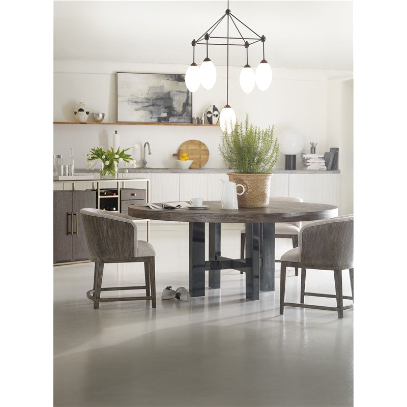 Curata - 72" Round Dining Table