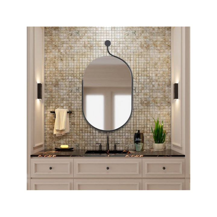 The Hudson Mirror