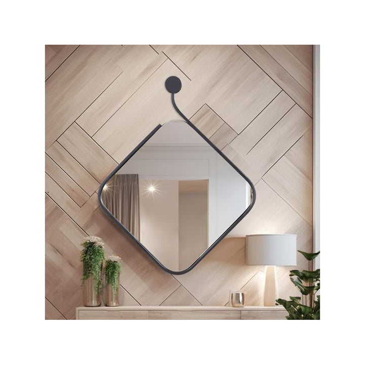 The Hudson Mirror