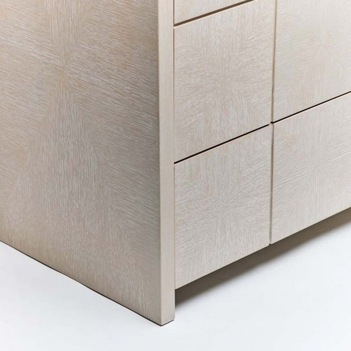 Lowel Occasional Chest