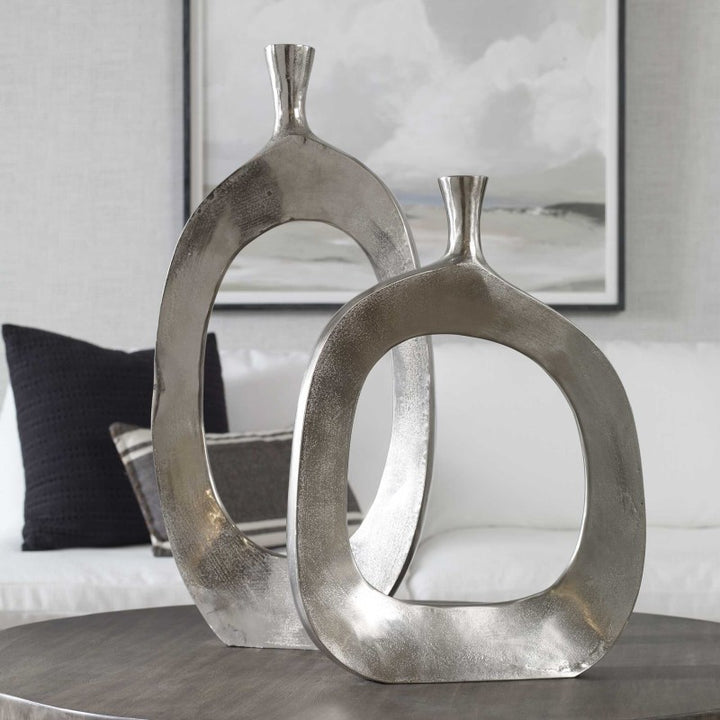 Cierra - Aluminum Vases (Set of 2) - Pearl Silver