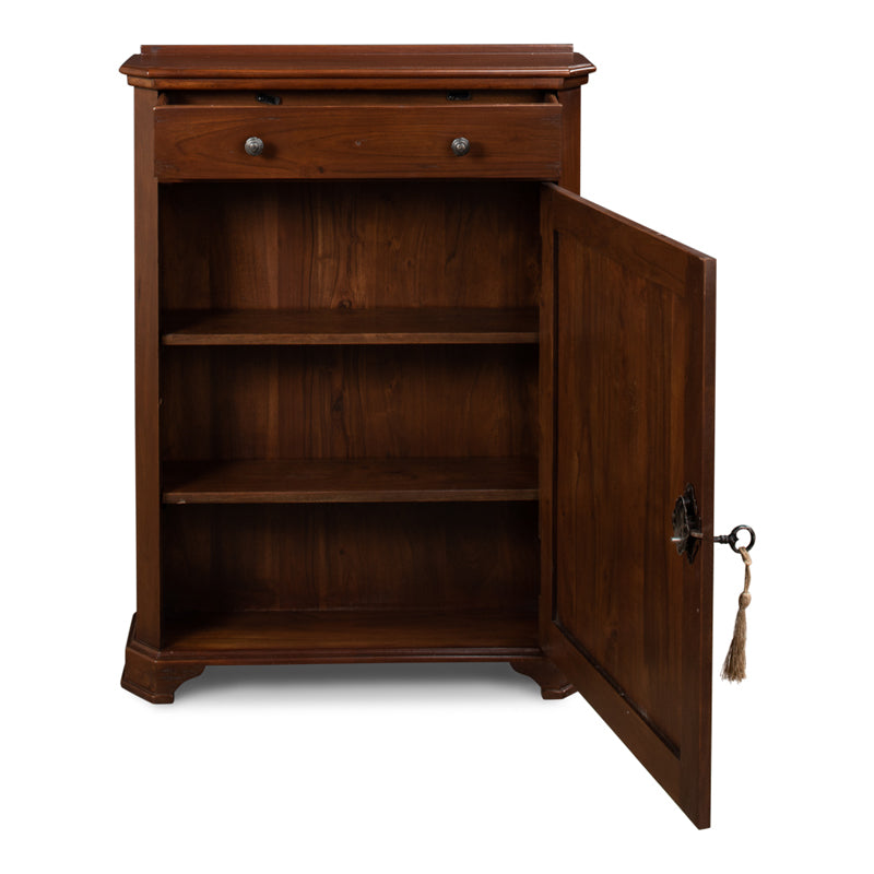 Dante Hall Cabinet