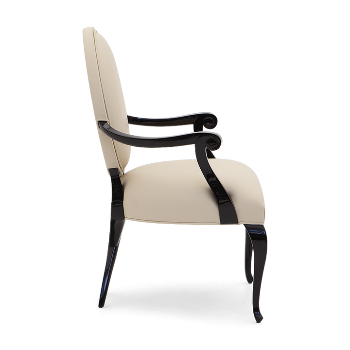 Ovale Chair