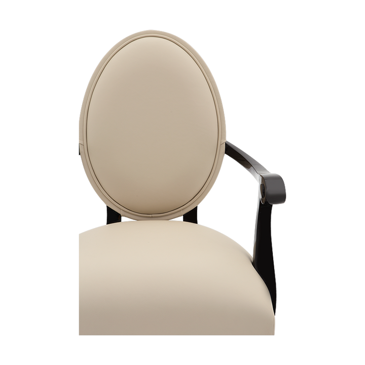 Ovale Chair