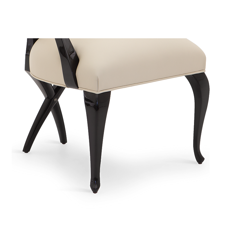 Ovale Chair