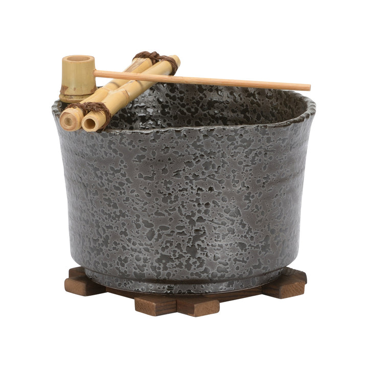 Shokubutsu Kuro Vessel