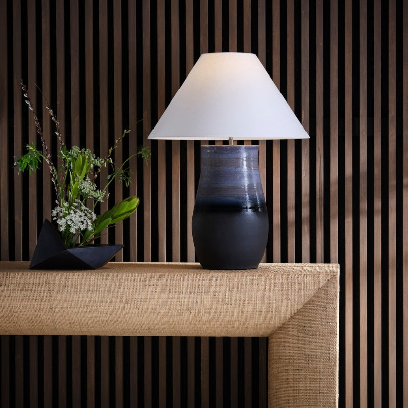 Origami Vase - Kuro