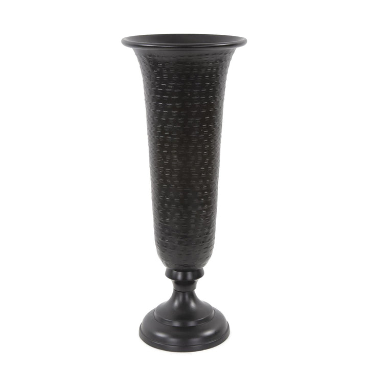 The Hammered Em Dash Vase