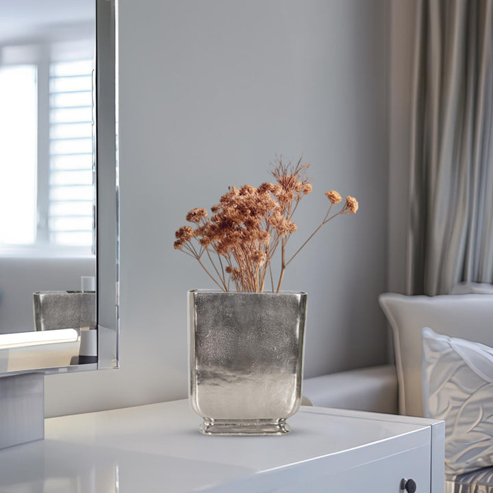 The Bowen Vase
