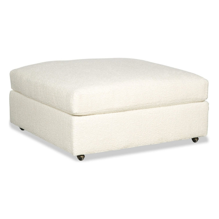 Wallace Grand Ottoman