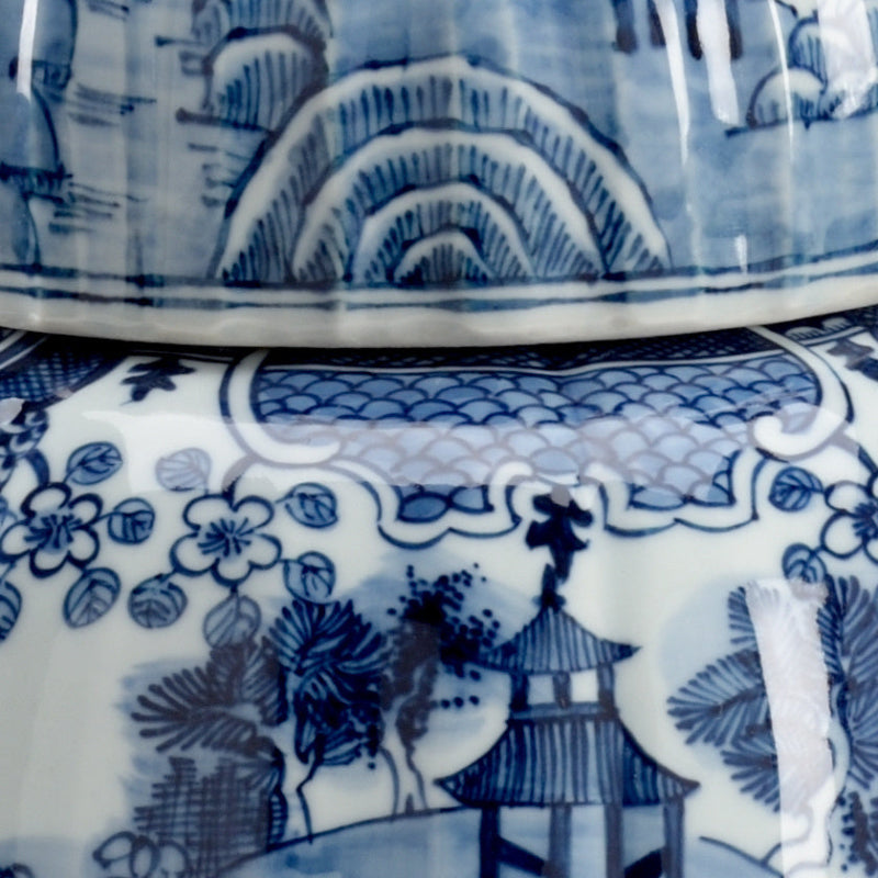 Lidded Spencer Vase