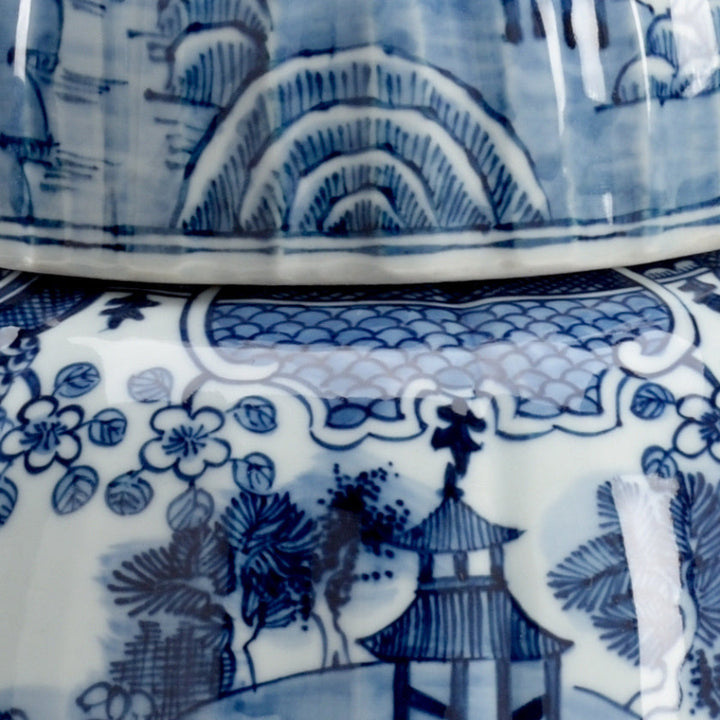 Lidded Spencer Vase
