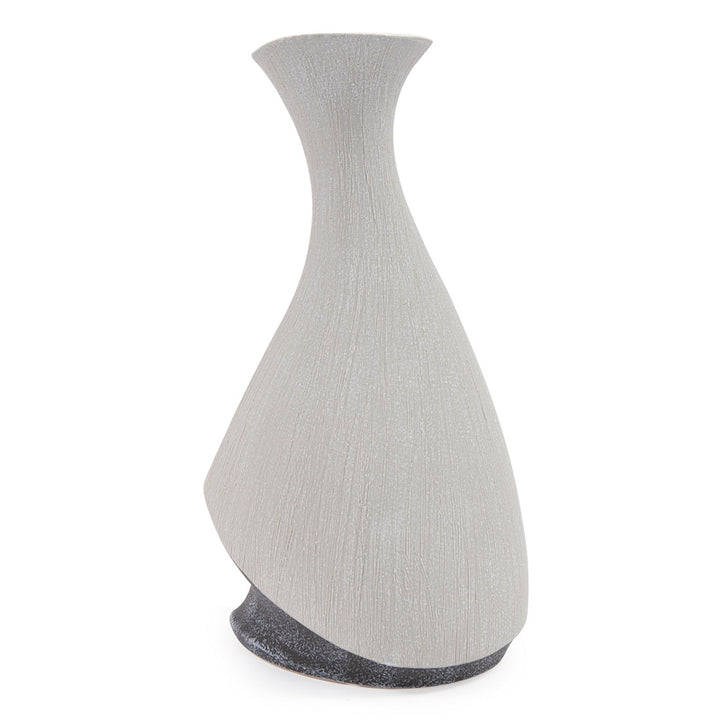 The Balance Vase