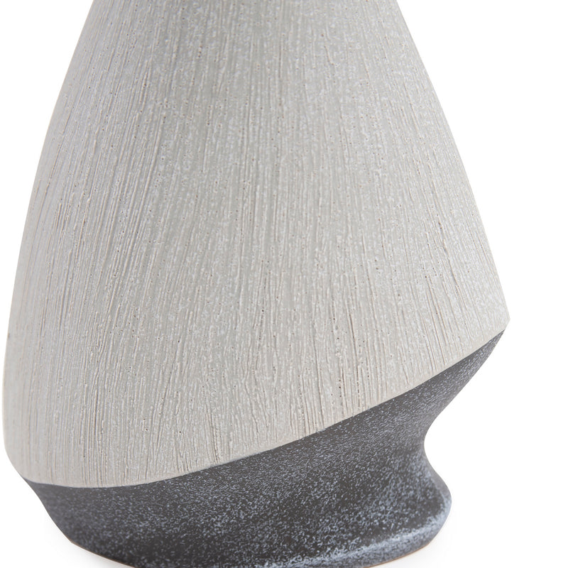 The Balance Vase