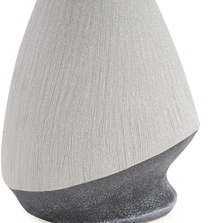 The Balance Vase