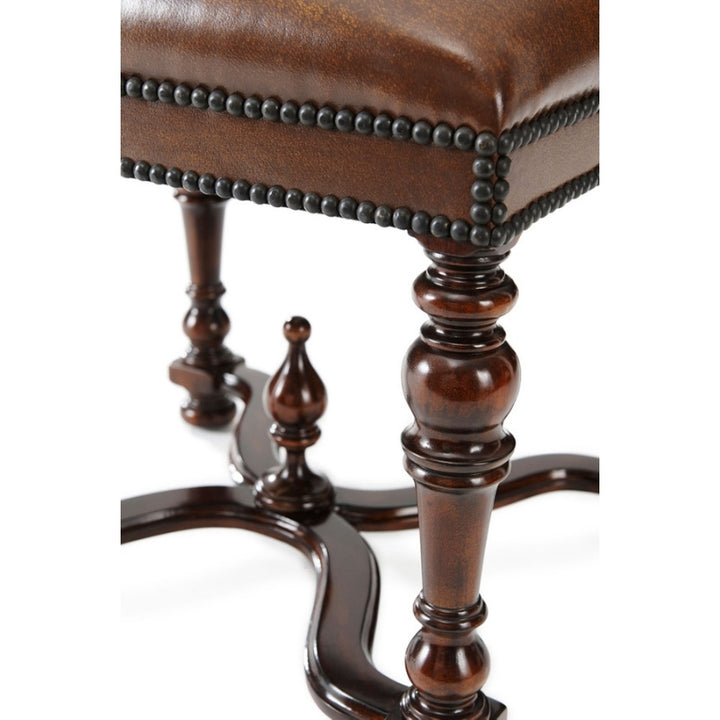 Wavy Stool