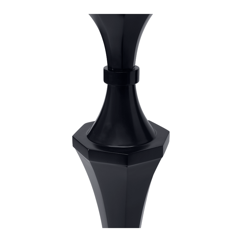 KNIGHT