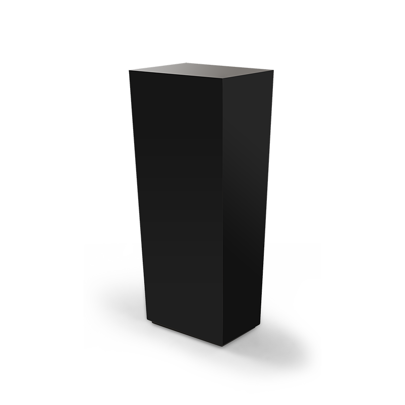 LE PEDESTAL