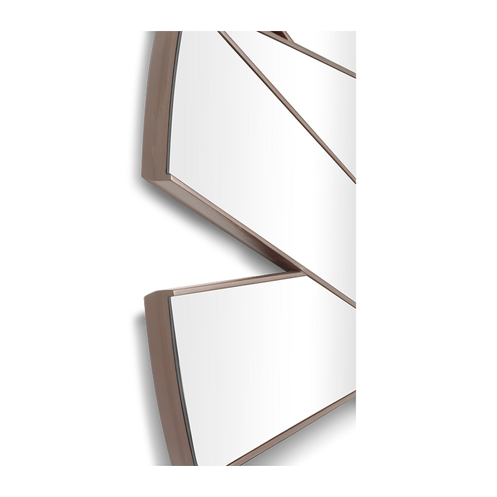 Est-Ouest Mirror