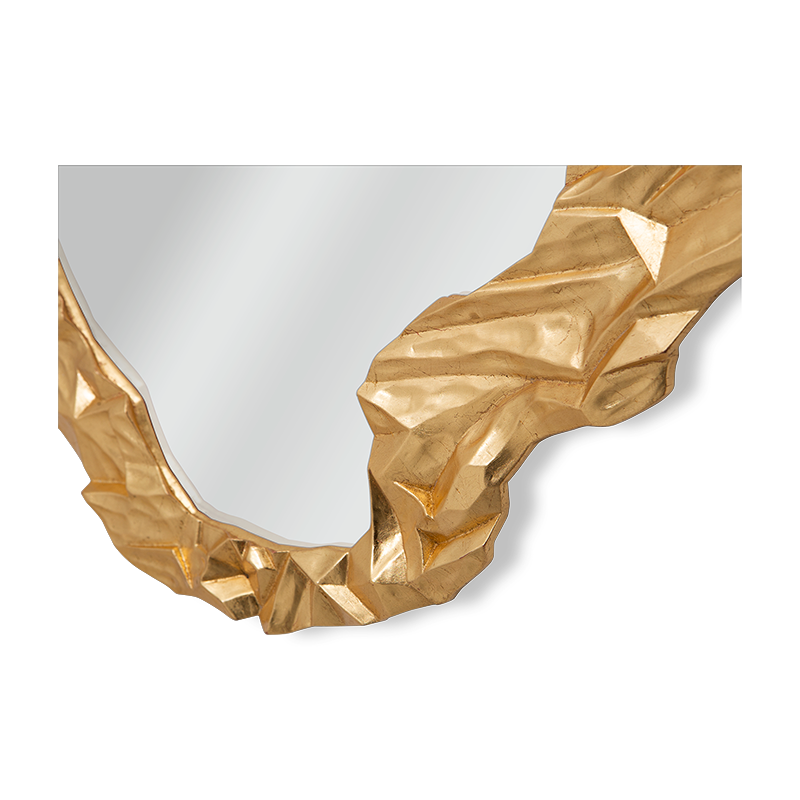 Manon Mirror