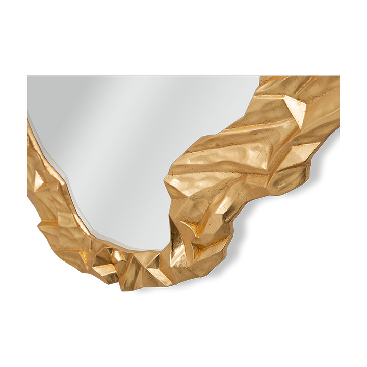 Manon Mirror