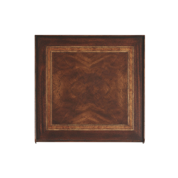 Le Fin Side Table