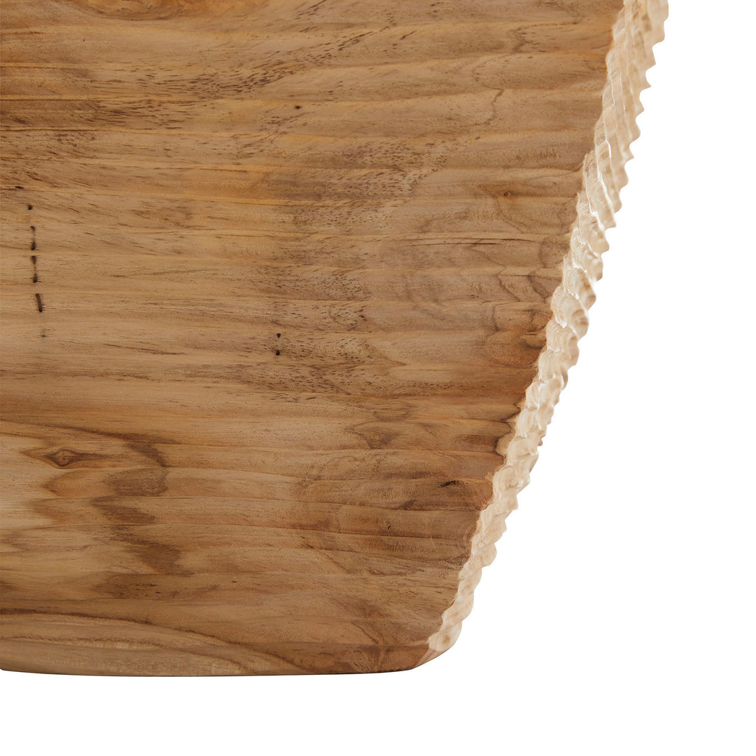 Luriel Centerpiece