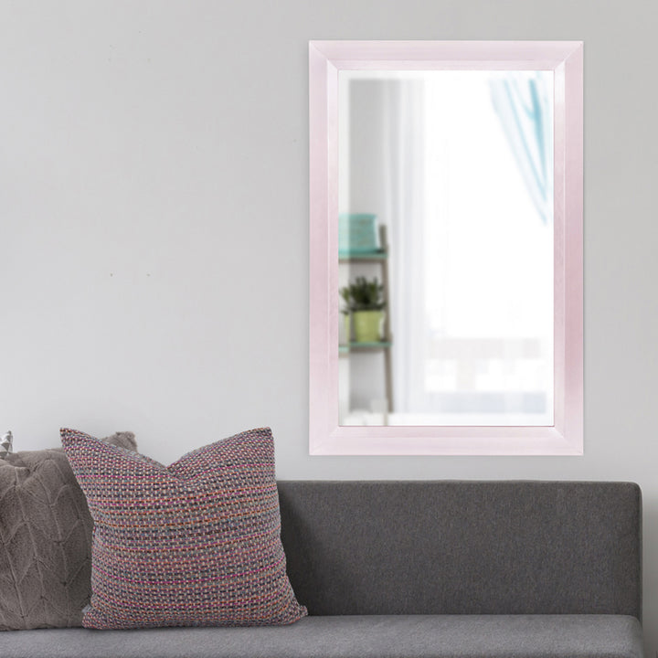 The Avery Mirror