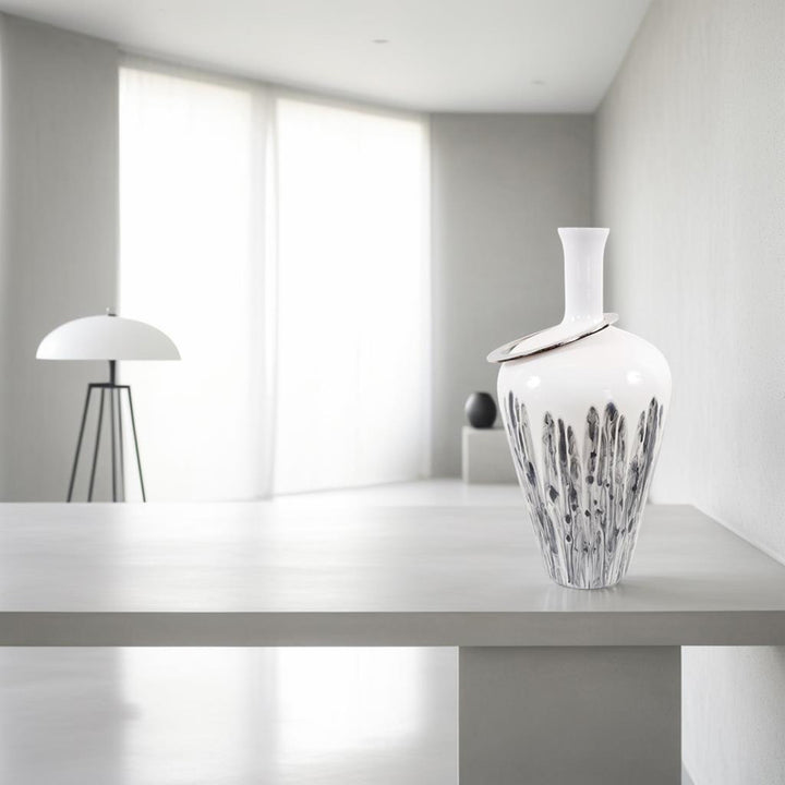The Albrecht Vase