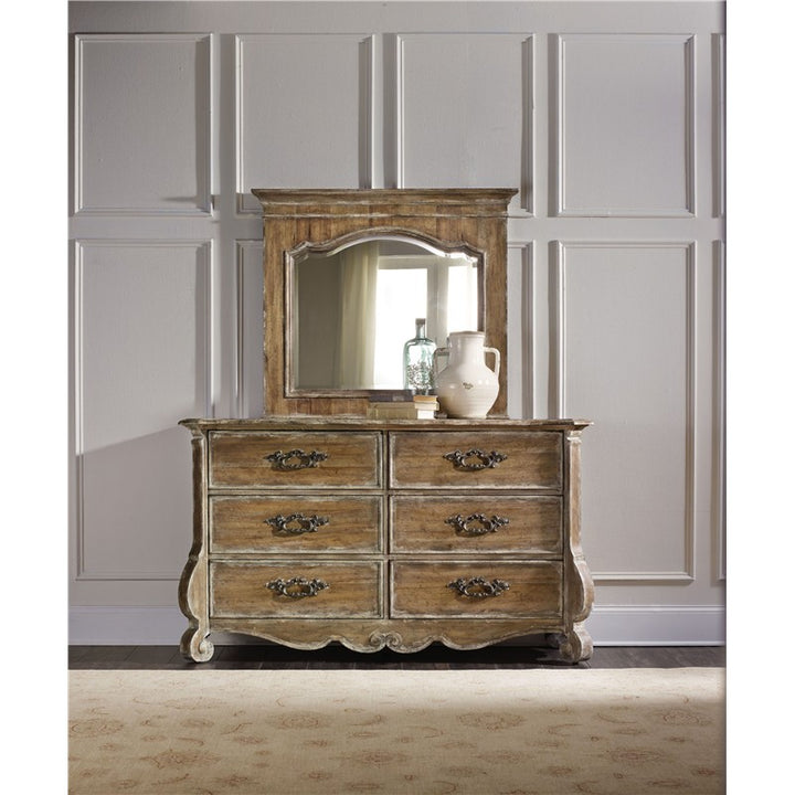 Chatelet - Dresser - Caramel Froth