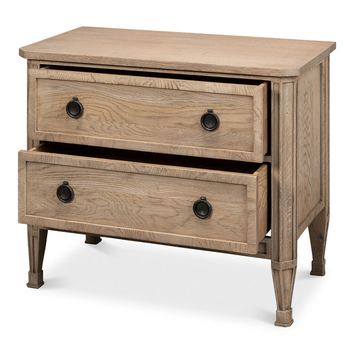 Gordon Vineyards Chest