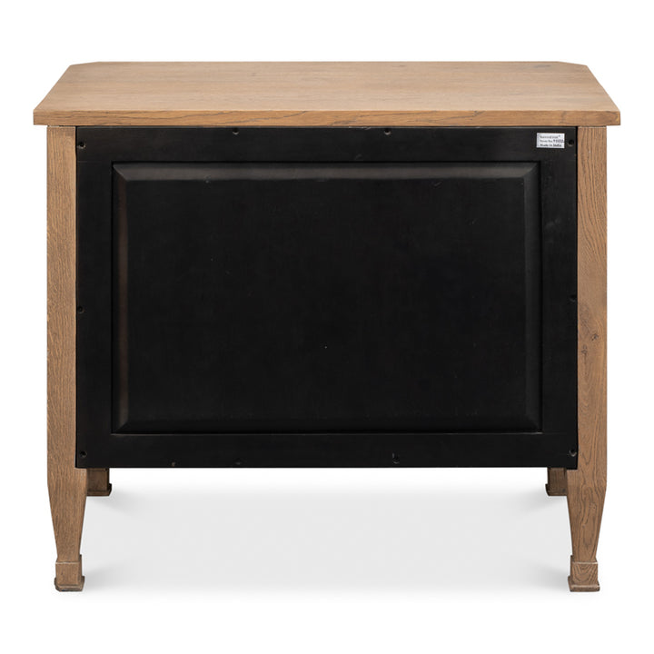 Gordon Vineyards Chest