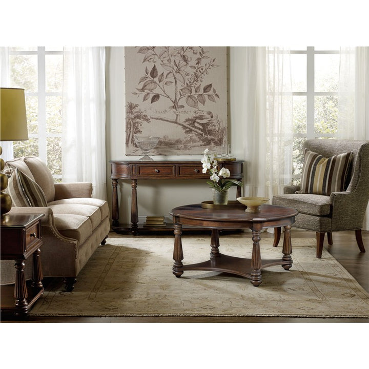 Leesburg - Demilune Hall Console